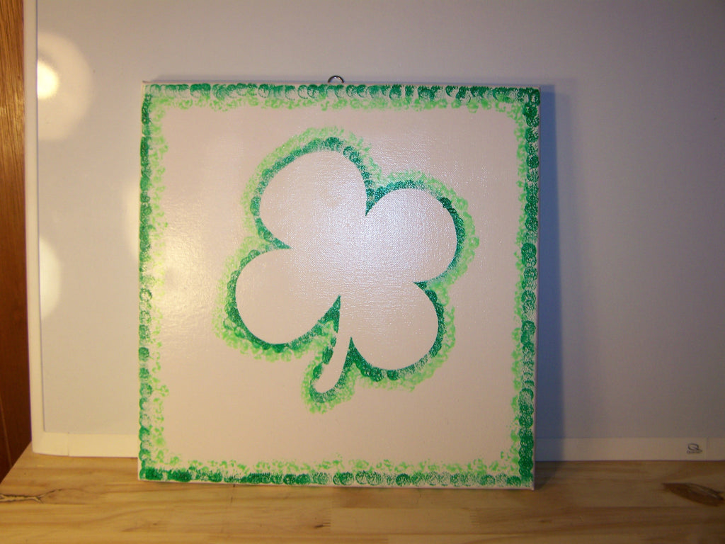 How-To Shamrock Painting