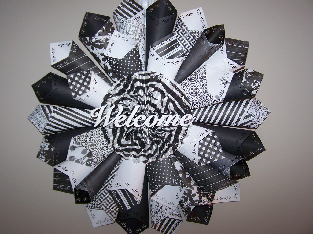 18" Black and White "Welcome" Paper Wreath